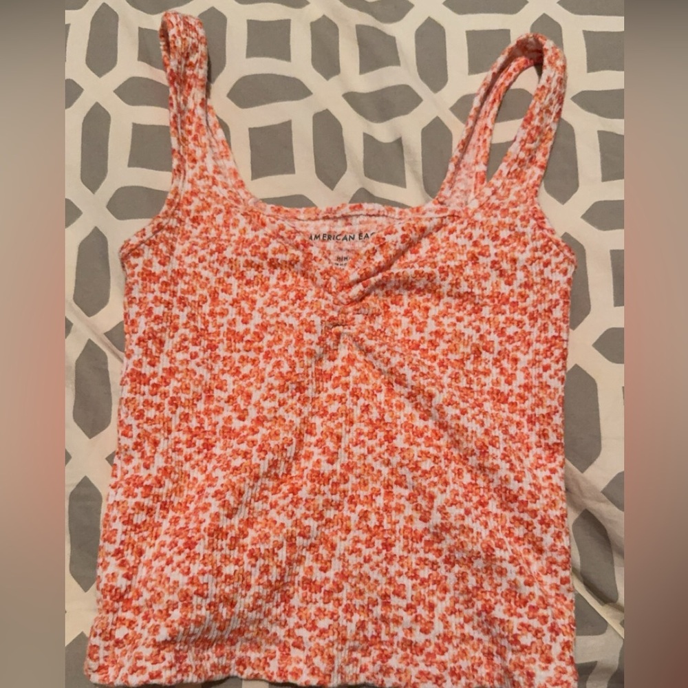 AE Orange flowered cropped tank with scrunch